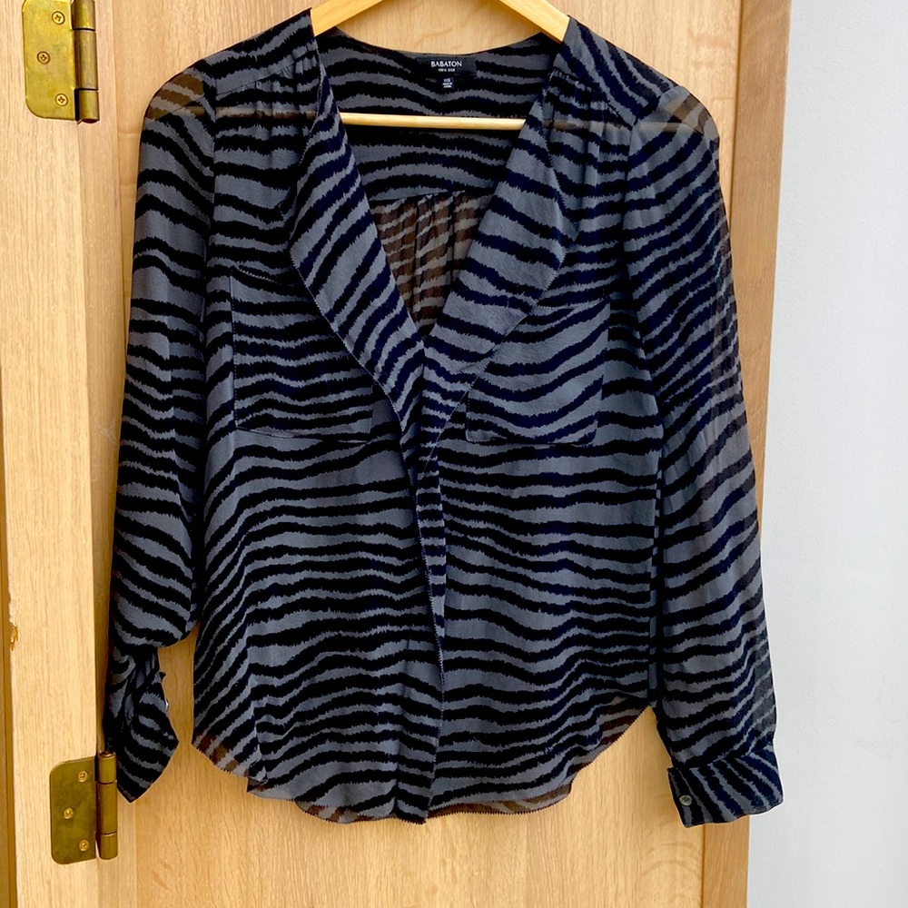 Babaton Silk Blouse Animal Print 100%Silk XXS
